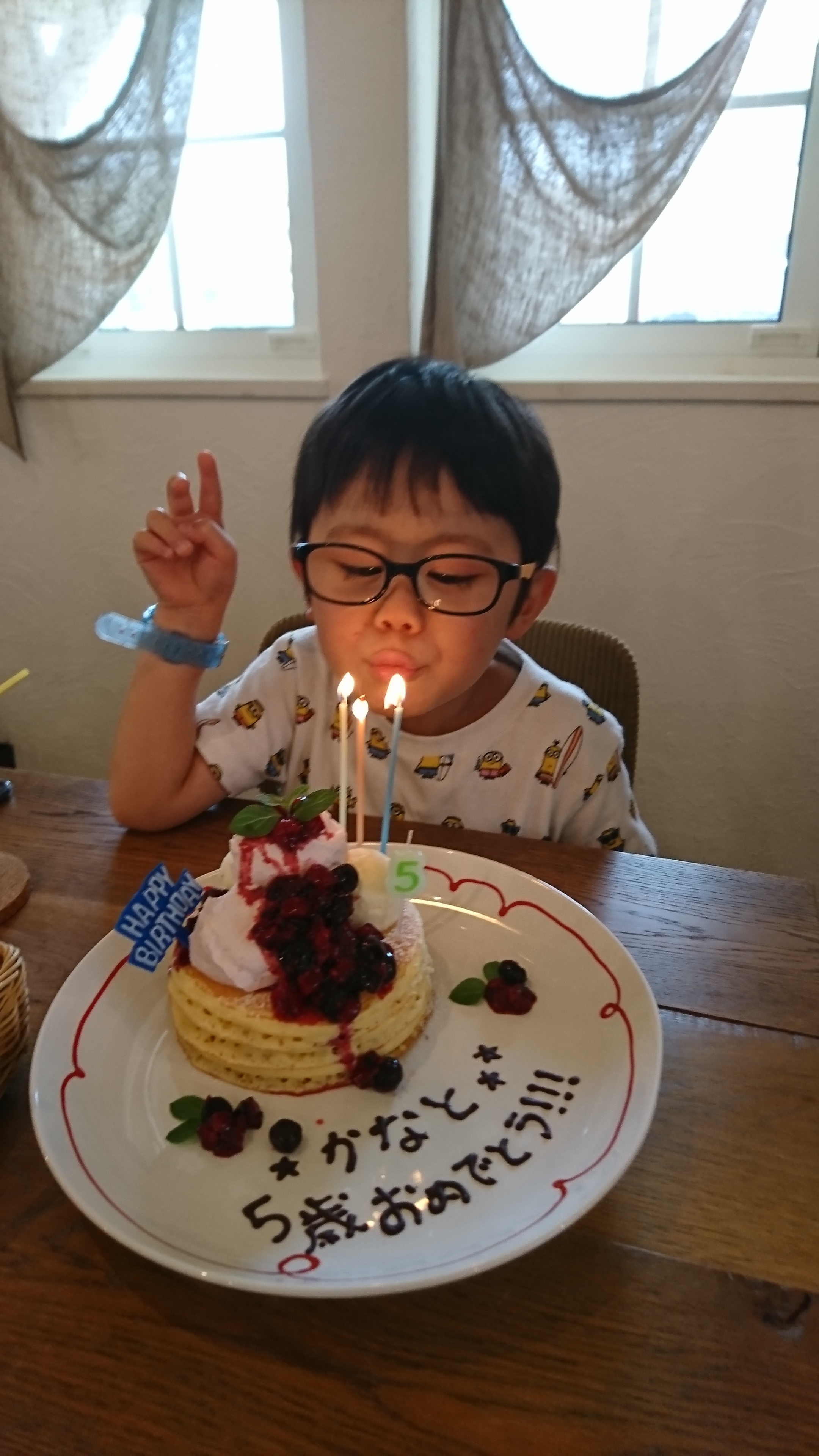 5歳のお誕生日おめでとう 秋田店スタッフブログ ジェイウッド Hanamizukicafe ハナミズキカフェ 公式サイト パンケーキ専門店